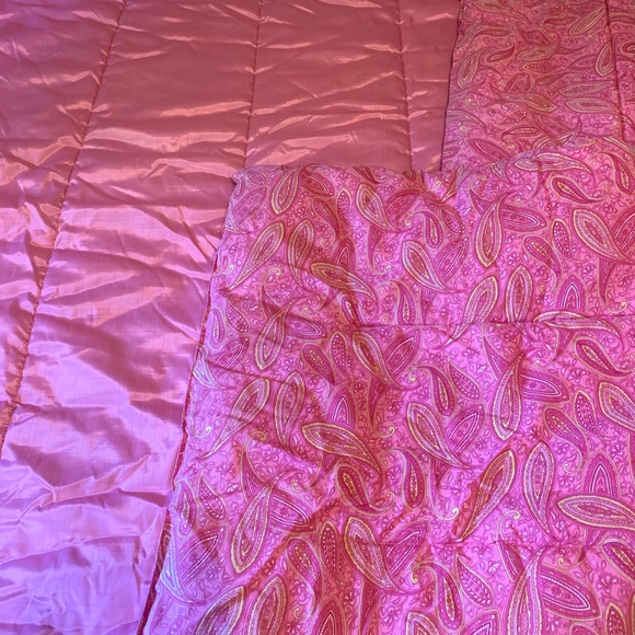 Bedding - Picture 4 of 7